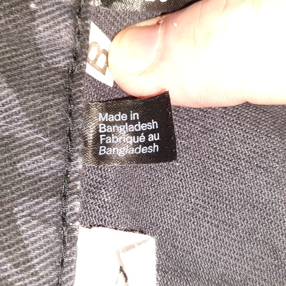 Absolutely ๐NO FEAR X H&M Collab Baggy Streetwear Jean in Black/Gray - Picture 12 of 17